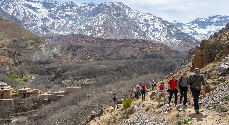 trekking mount toubkal 3 days